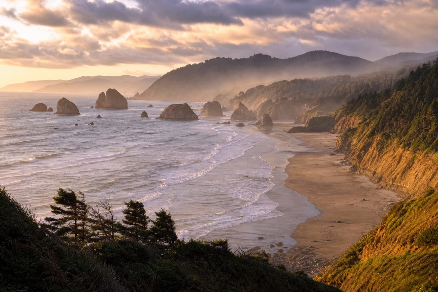 Oregon Coast road trip route map along US Highway 101 from Astoria to Brookings